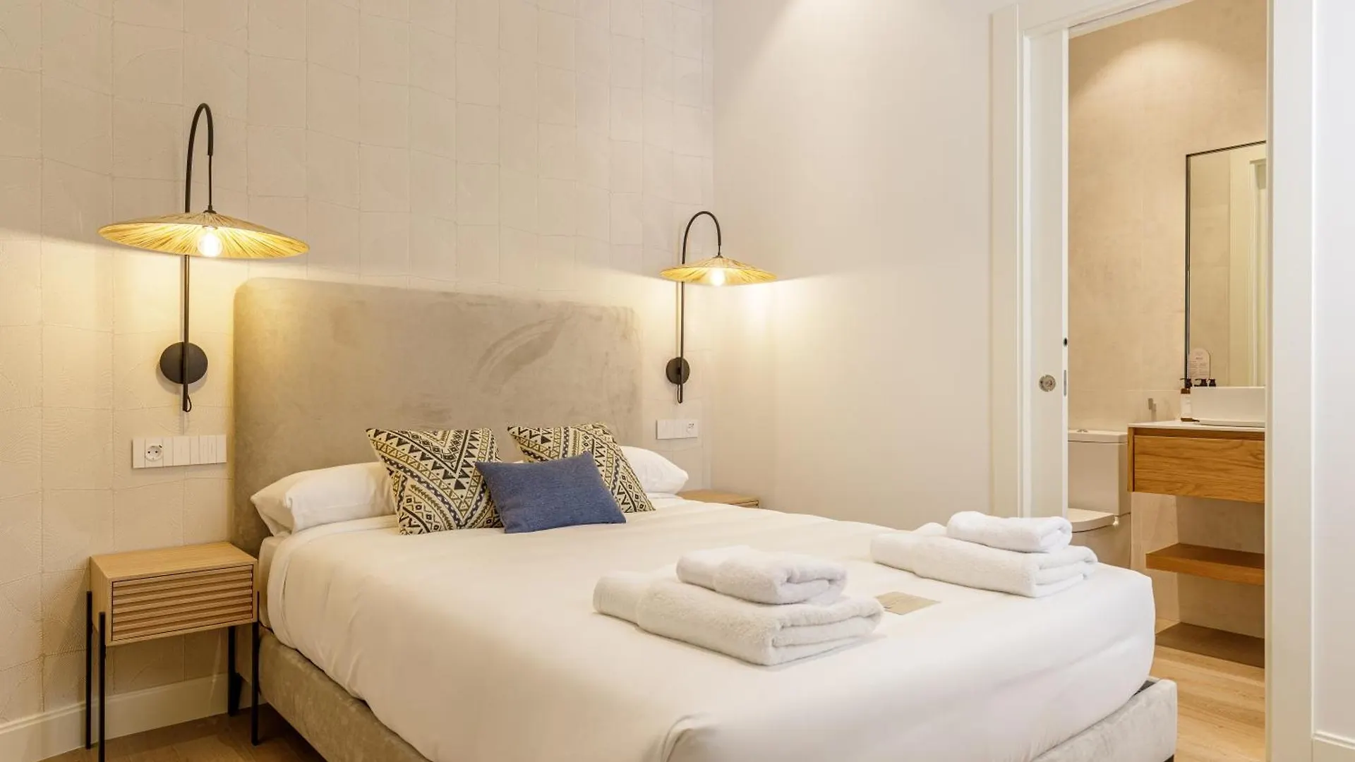 Apartment Marques De Velazquez II By Caleta Homes Malaga Spain