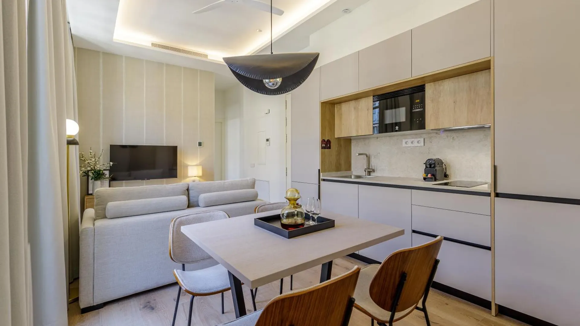 Marques De Velazquez II By Caleta Homes Malaga 0*,