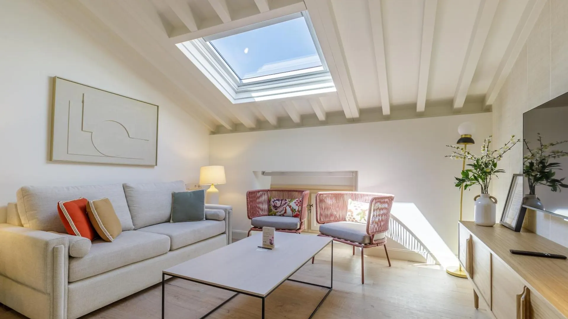 Marques De Velazquez II By Caleta Homes Malaga