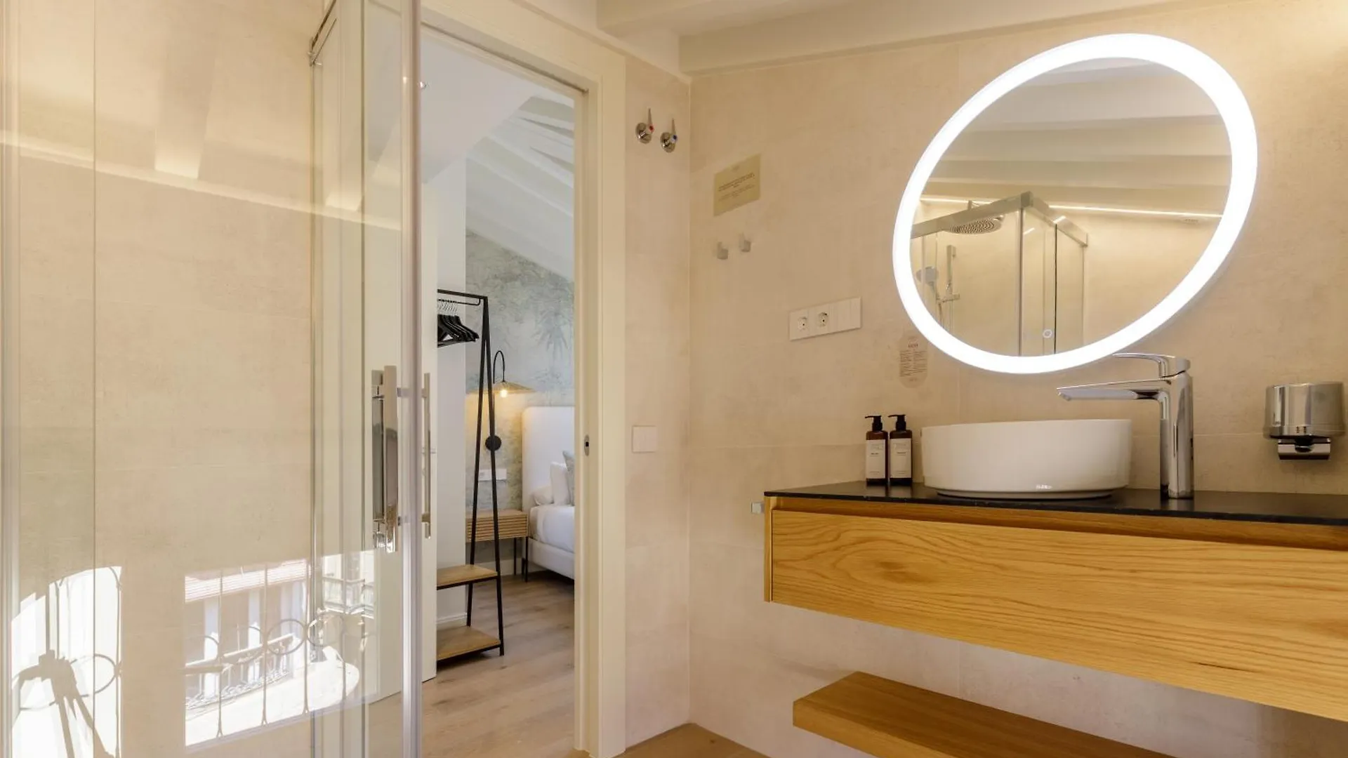 Marques De Velazquez II By Caleta Homes Malaga 0*,