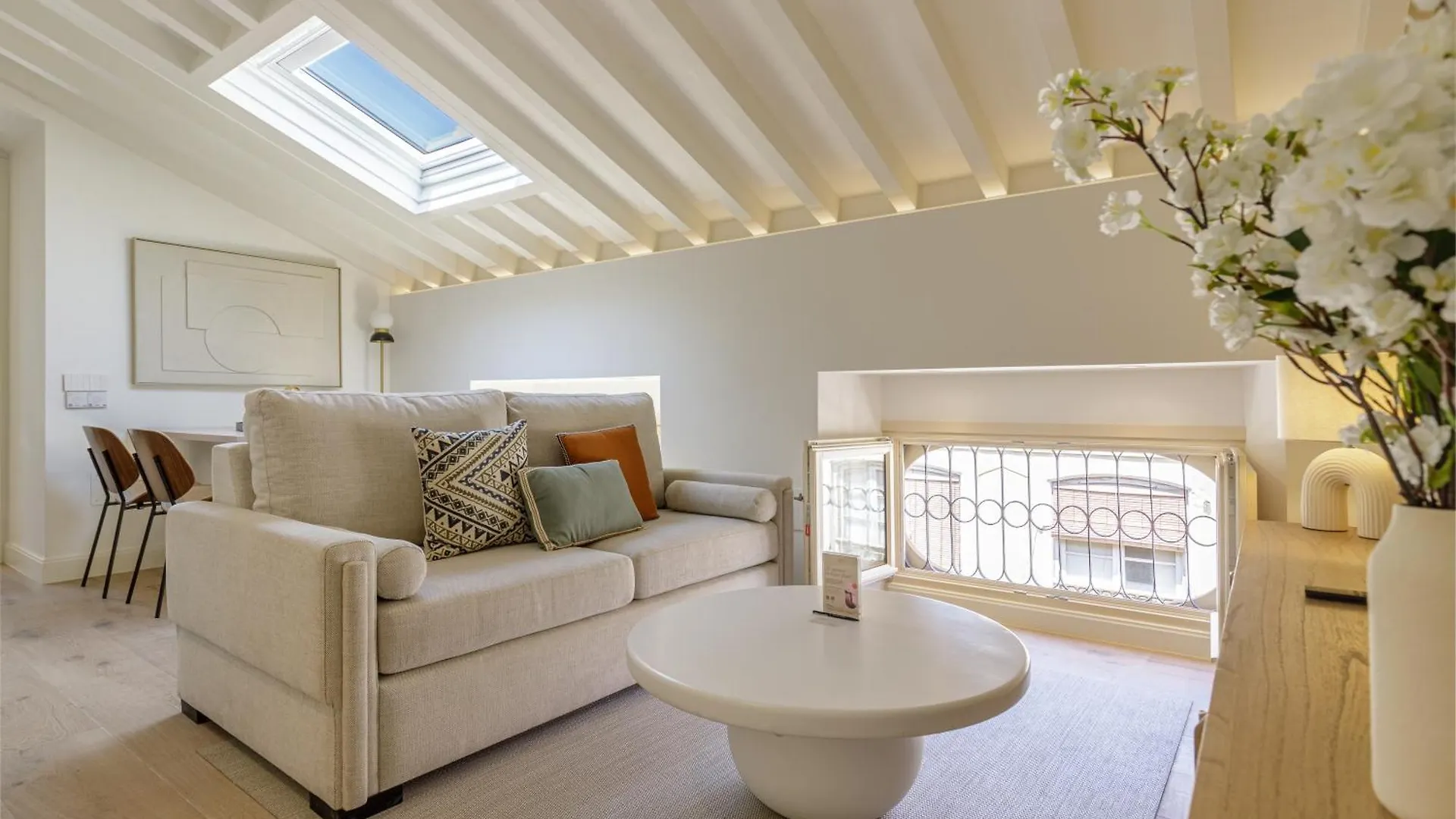 Marques De Velazquez II By Caleta Homes Malaga Apartment