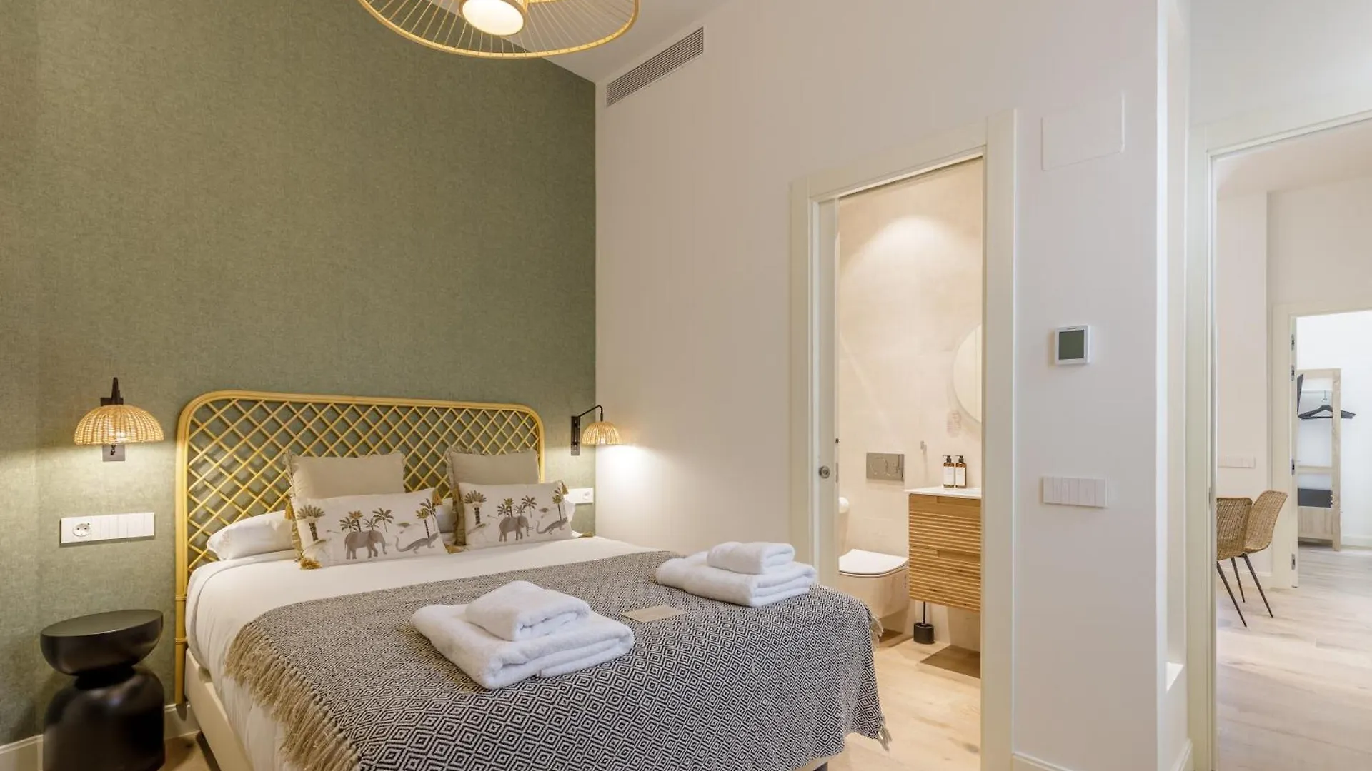Apartment Marques De Velazquez II By Caleta Homes Malaga