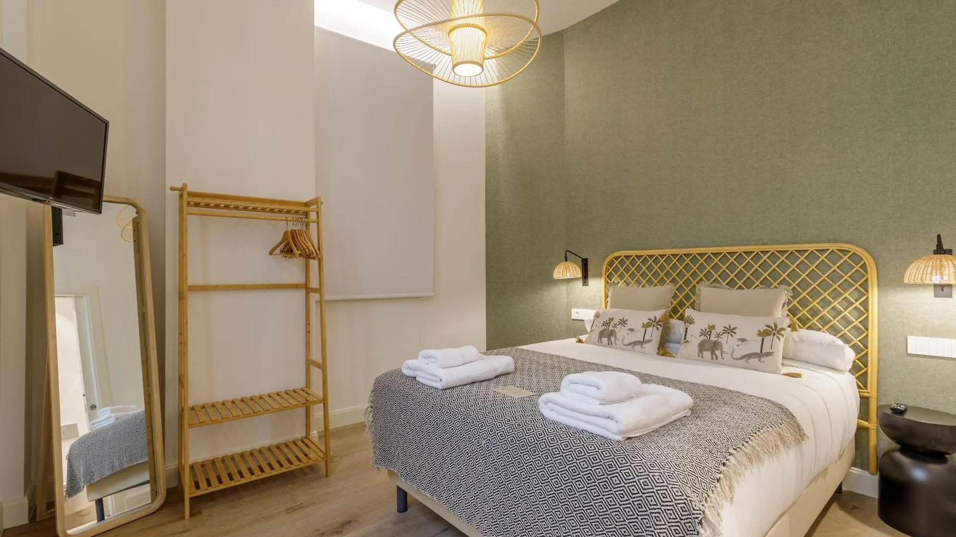 Marques De Velazquez II By Caleta Homes Malaga Spain