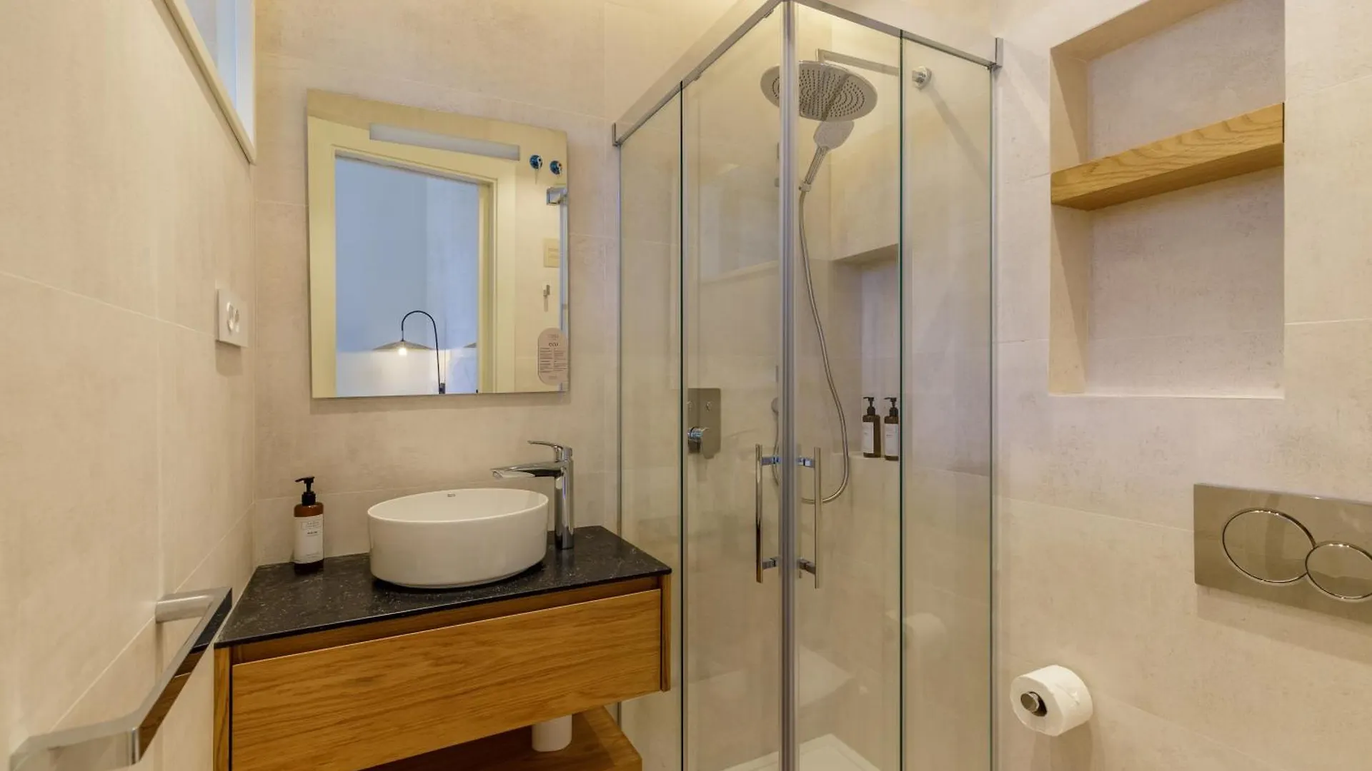 Marques De Velazquez II By Caleta Homes Malaga