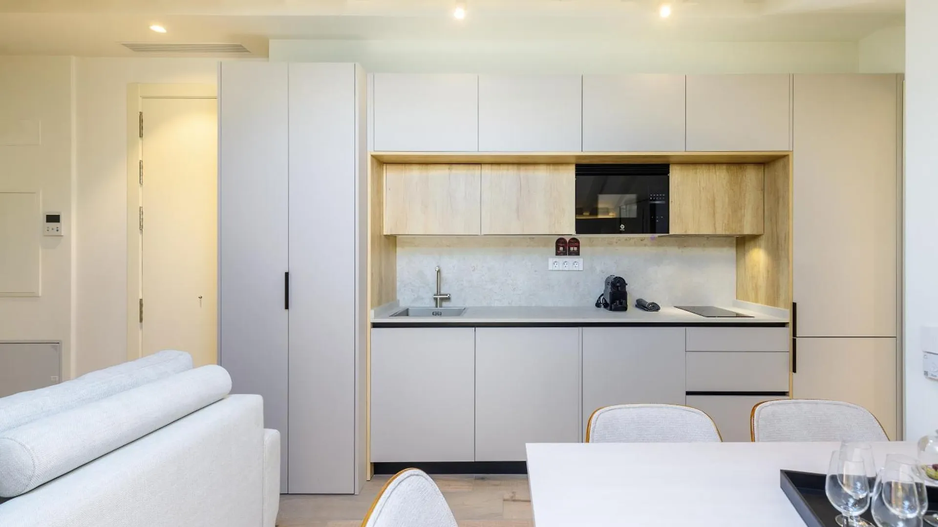 Marques De Velazquez II By Caleta Homes Malaga